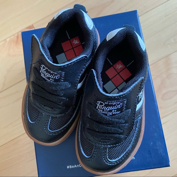 BRAND NEW Penguin leather baby sneakers - Picture 3 of 5
